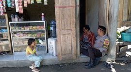 Bhabinkamtibmas Polsek Pameungpeuk Polres Garut Gelar DDS 