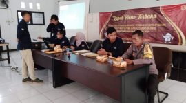 Berikan Rasa Aman Dan Kondusif Polsek Klari Polres Karawang Pam Monitoring Rapat Pleno Rekapitulasi DPSHP Akhir