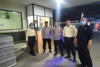 Ingatkan Tentang Keamanan Anggota Patroli Polsek Klari Polres Karawang Sambangi Security RS Intan Barokah