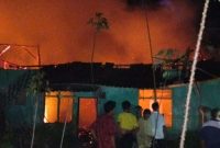 Kebakaran Tiga Rumah Permanen Polsek Leuwigoong Polres Garut Cek TKP