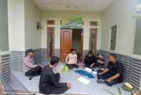 Polsek Caringin Polres Garut Himbau Warganya Agar Meningkatkan Kembali Kegiatan Siskamling Di Lingkungan RT Dan RW