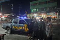 Polsek Cibatu Polres Garut Sampaikan Pesan Kamtibmas Kepada Warga