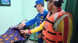 Sat Polairud Polres Garut Evakuasi Wisatawan Alami Kecelakaan Laut 