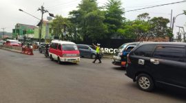 Unit Lalu-Lintas Polsek Purwakarta Gatur Pagi-Siang dan Sore Cegah Kemacetan