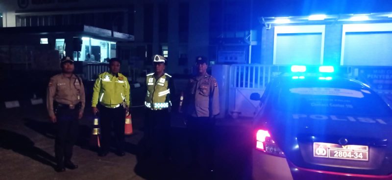 Patroli Blue Light Cara Polsek BungursariPolres Purwakarta Mencegah Aksi Kriminal