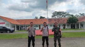 Sinergitas TNI-POLRI Babinsa Koramil Sukatani dan Bhabinkamtibmas Polsek Sukatani Polres Purwakarta Lakukan Pembinaan Satpam PT Sino Hydro