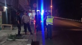 Cegah Aksi Kriminal Malam Polsek Bungursari Polres Purwakarta Lakukan Patroli Blue Light