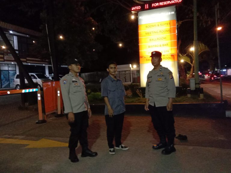 Polsek Bungursari Polres Purwakarta Lakukan Patroli Blue Light Sebagai Pencegahan Aksi Kriminal