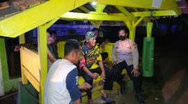 Polsek Pasawahan Polres Purwakarta Lakukan Sambang Pos Ronda Guna Motivasi Warga Jaga Kamtibmas