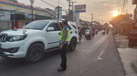 Polsek Jatiluhur Polres Purwakarta Gatur Pagi Antisipasi Kemacetan