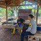 Bhabinkamtibmas Polsek Bungursari Polres Purwakarta Rutin Sambangi Warga Desa Binaan