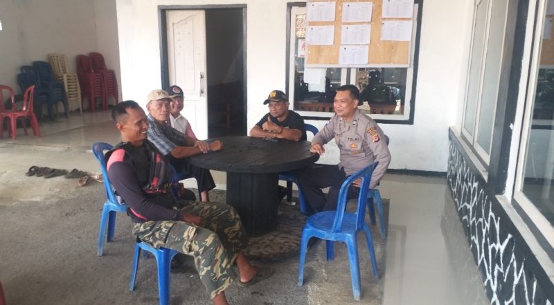 Lewat Sambang Warga Polsek Pasawahan Polres Purwakarta Terus Sampaikan Pesan Kamtibmas 