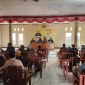 Hadiri Rapat Minggon Desa Bhabinkamtibmas Polsek Maniis Polres Purwakarta Sampaikan Himbauan Kamtibmas