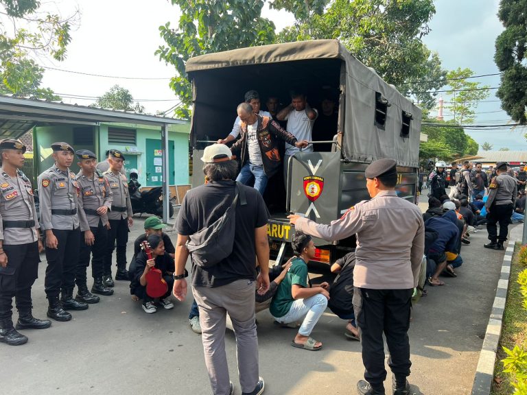 Meresahkan Sat Samapta Polres Garut Giat Operasi Berantas Premanisme