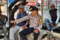 Bhabinkamtibmas Polsek Darangdan Polres Purwakarta Sambangi Warga Untuk Sampaikan Himbauan Kamtibmas
