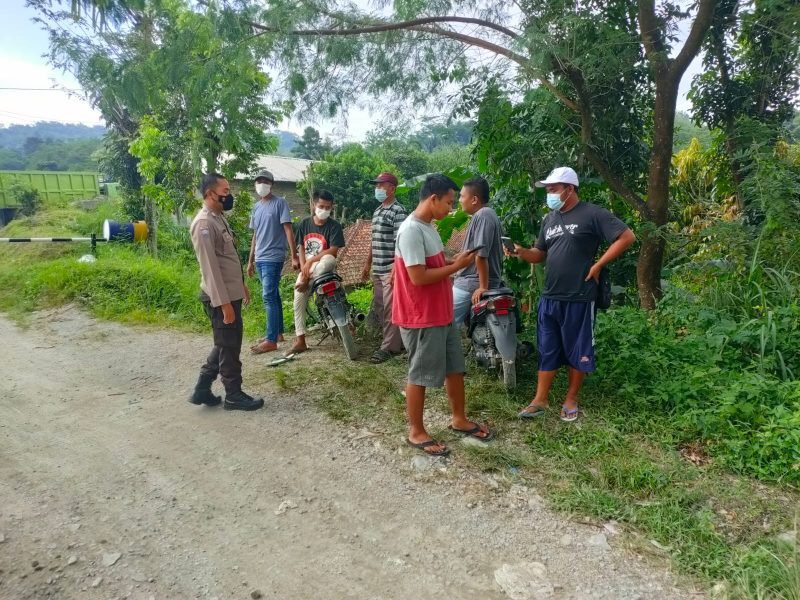 Cegah TPPO Bhabinkamtibmas Polsek Plered Polres Purwakarta terus lakukan Sosialisasi Ke Masyarakat