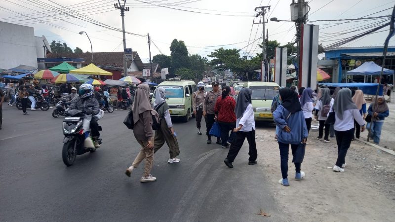Polsek Leles Polres Garut Wujudkan Pemeliharaan Kamtibmas Yang Nyaman 