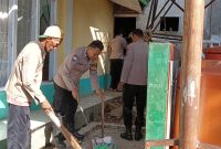 Agenda Rutin Polsek Leuwigoong Polres Garut Peduli Lingkungan Lakukan Kebersihan Sarana Ibadah 