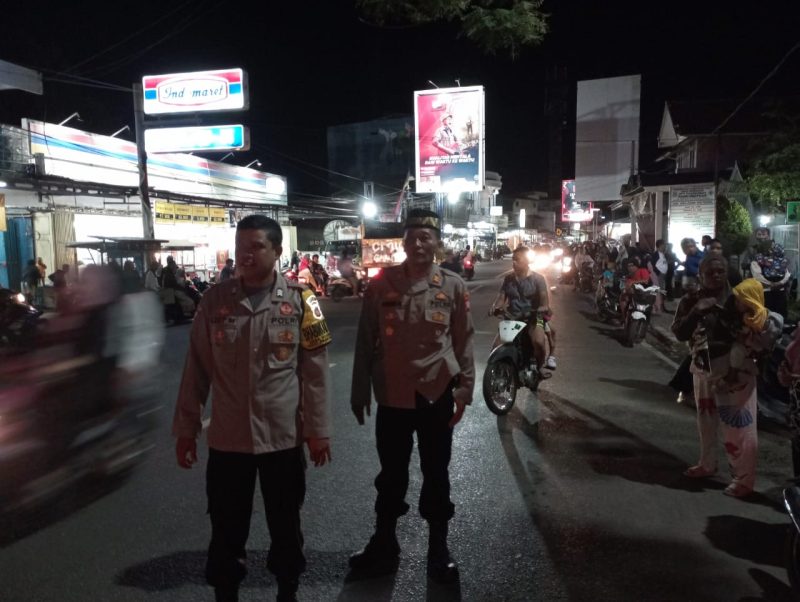 Tahun Baru Islam Polsek Pameungpeuk Polres Garut Kawal Pawai Obor