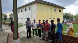 Polsek Plered Polres Purwakarta Terus Jalin Komunikasi Dengan Masyarakat Lewat Patroli Dialogis