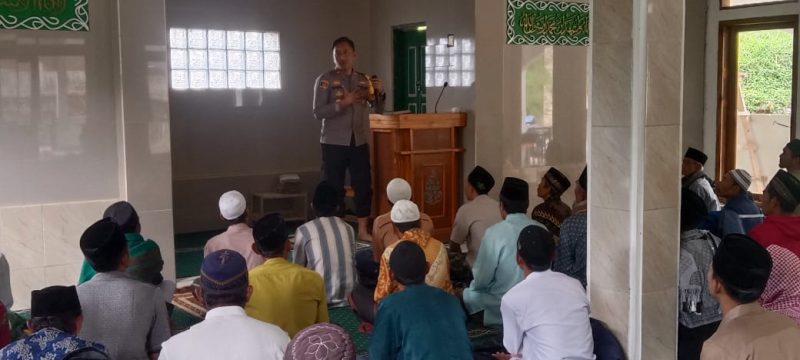 Jum’at Curhat Polsek Pamulihan Polres Garut Dengan Warga Desa Pananjung