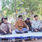 Caption : H. Alan Partimbang bersama keluarga besar Pondok Pesantren Al-Falah Syamsudiniyah di Acara Haul 