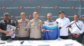 Caption : Kapolres Garut  saat press release aksi pengeroyokan
