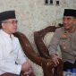 Caption : Kapolres Garut bersama Pimpinan Pondok Pesantren Fauzan Pusat K.H Aceng Umar A’iam 