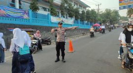 Caption : Polsek Cibatu giat rawan pagi