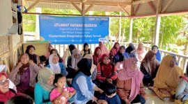 Caption : Kembangkan UMKM PNM Bina Usaha Pakan Ternak di Garut