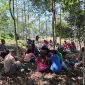 Caption : Polsek Banjarwangi sosailisasikan TPPO