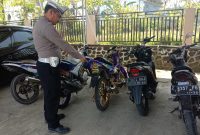 Casption : Puluhan Motor terjaring razia