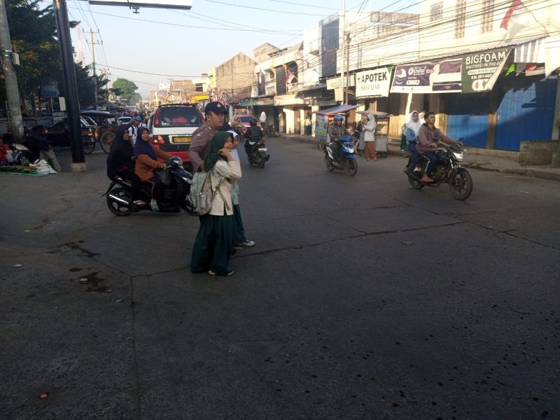 Caption : Giat rawan pagi Polsek Wanaraja