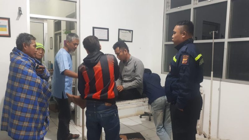 Caption : Polsek Bungbulang olah TKP Truk masuk jurang 