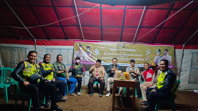 Caption : Polsek Pasirwangi hadiri HUT Pramuka ke-62