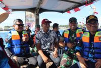 Caption : Dandim 0611/Grt Letkol Czi Dhanisworo, S. Sos bersama Bupati Garut H. Rudy Gunawan