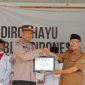 Caption : Kapolsek Karangpawitan jadi pembina upacara