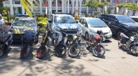 Caption : Polsek tarogong kidul amankan 7 kanlpot brong milik siswa