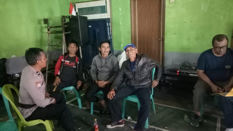 Caption : Upaya Polsek  Kadungora cegah paham terorisme