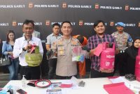 Caption : Polres Garut ungkap pengoplosan gas bersubsidi