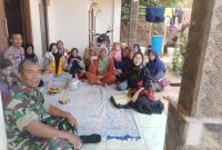 Caption : Sinergitas TNI dan Polsek Limbangan