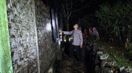 Caption : Kebakaran rumah di Bungbulang