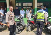 Caption : Motor Siswa SMK Ma'arif diamankan di Mapolres Garut