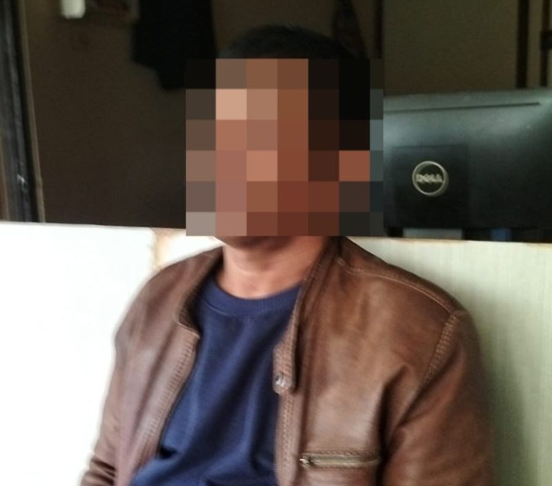 Caption : Pelaku pembacokan (ER)