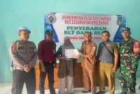 Polsek Cisurupan Polres Garut lakukan monitoring penyaluran BLT-DD dari pemerintah tahun 2023 untuk warga Desa Balewangi Kecamatan Cisurupan Kabupaten Garut.  Selasa (10/10/2023).
