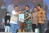 Bertempat di Lap Otista Alun-Alun Garut Jl. A Yani Kel Paminggir Kec. Garut Kota Kab. Garut. telah di laksanakan kegiatan Pesta Rakyat Pegadean 2023 dalam rangka HUT ke 78 TNI Kodim 0611/Garut Tahun 2023 Dengan Tema