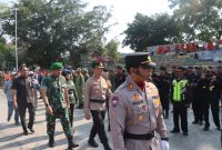 Bertempat di Lapangan Otista Alun-Alun Kota Garut, Polres Garut menggelar kegiatan apel gelar pasukan Operasi Mantap Brata Lodaya Tahun 2023 tingkat Polres Garut dalam rangka menghadapi rangkaian kegiatan pemilu 2024 yang tertib dan damai. Selasa (17/10/2023).