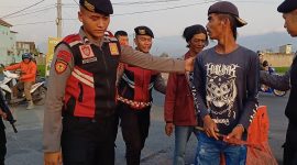 Kegiatan Operasi Cipta Kondisi diawali dengan apel gabungan di Mapolres Garut yang dipimpin langsung oleh Kapolres Garut AKBP Rohman Yonky Dilatha, S.I.K, M.Si. Kapolres Garut menyebutkan operasi ini bergerak dalam rangka pemberantasan premanisme dan penyakit masyarakat lainnya di wilayah hukum Polres Garut. Senin (16/10/2023).
