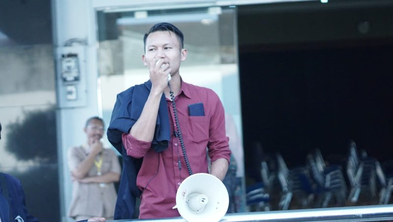 Kekecewaan ini timbul atas dugaan penyelewengan yang ditemukan dalam pelaksanaan proyek tersebut saat Bupati Garut H Rudy Gunawan monitoring ke lokasi dibangunnya jembatan Wareng di Kec Pakenjeng Kab Garut dengan kualitas bangunan yang buruk dan tidak memadai. Jum’at (20/10/2023).
