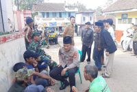 Dalam rangka Operasi Mantap Brata Lodaya tahun 2023, Kapolsek Pasirwangi Polres Garut AKP Abusono melaksanakan kegiatan silaturahmi dengan warga sebagai sarana cooling system menjelang pemilu pada Februari tahun 2024 di Kecamatan Pasirwangi Kabupaten Garut. Senin (30/10/2023).